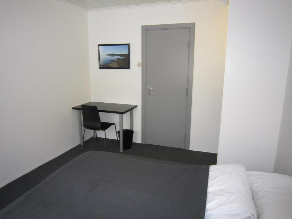 Froland Hostel Froland Verk Pokoj fotografie