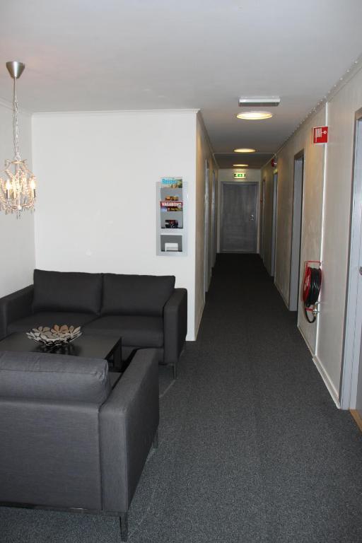 Froland Hostel Froland Verk Exteriér fotografie